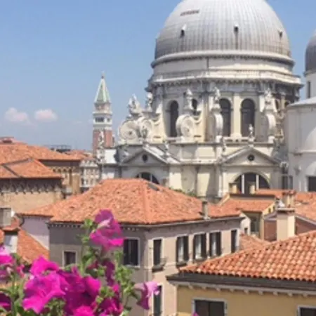Dorsoduro Charme By Wonderful Italy Apartment Venice