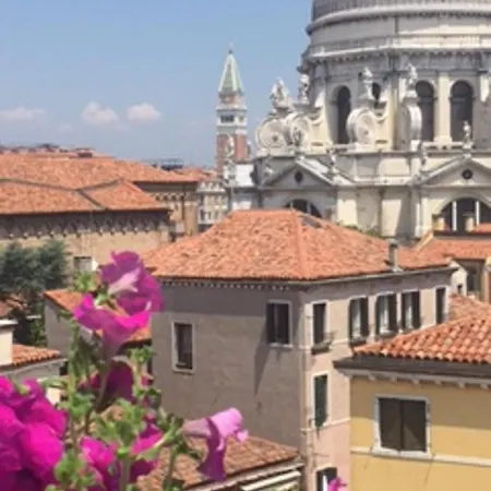 Dorsoduro Charme By Wonderful Italy * Venice