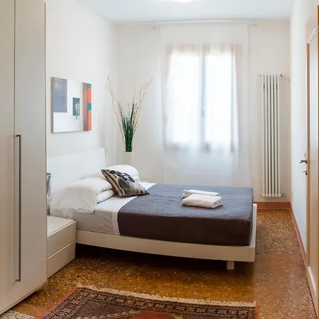 Dorsoduro Charme By Wonderful Italy * البندقية