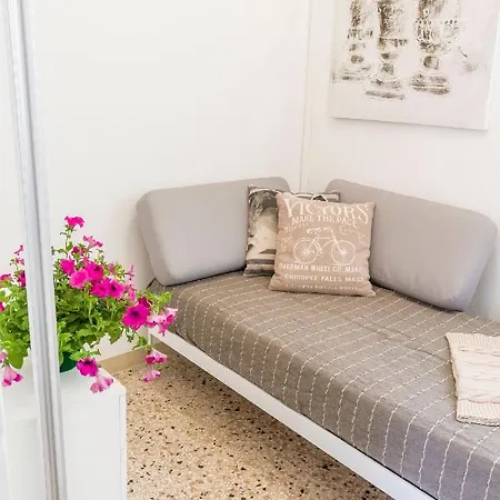 Apartment Dorsoduro Charme By Wonderful Italy Venice