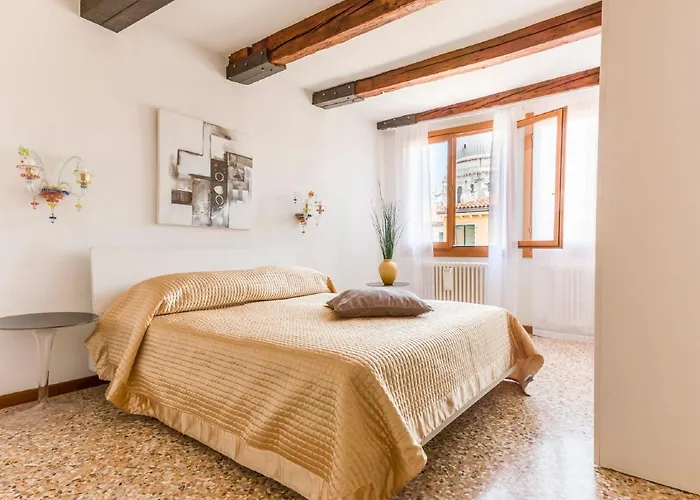 Dorsoduro Charme By Wonderful Italy Lejlighed